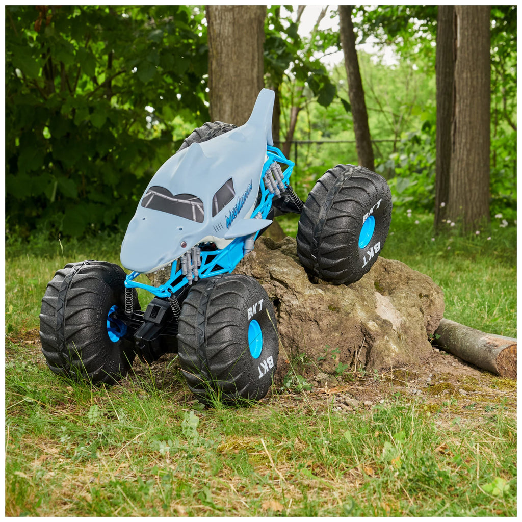 Monster Jam, Official Mega Megalodon All-Terrain Remote Control Monster Truck for Boys and Girls, 1:6 Scale, Kids Toys for Ages 4-6+