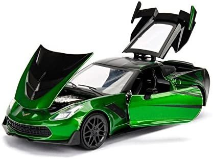 Jada Toys Metals Transformers Chevy Corvette Crosshairs Diecast Vehicle Green, 1:24 Scale