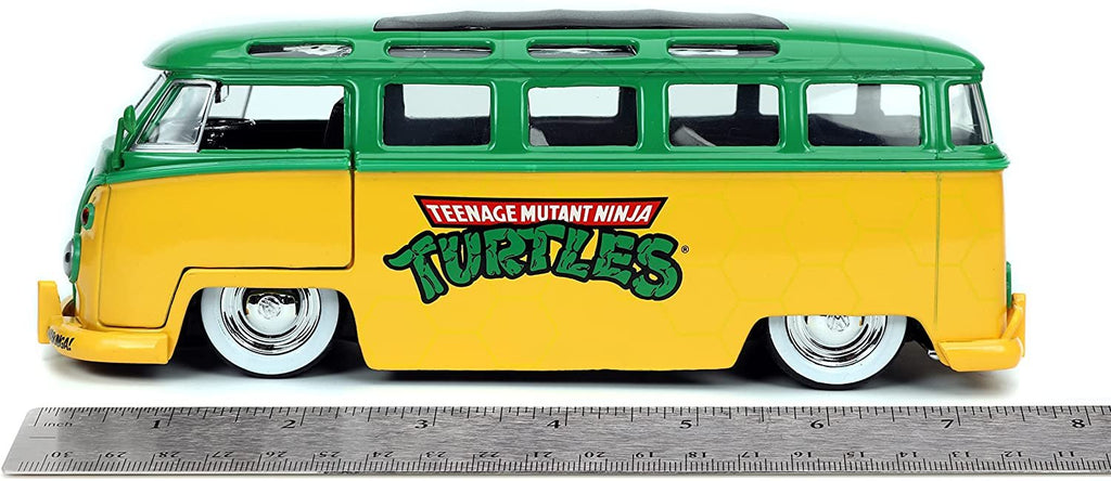 Jada 1:24 Diecast 1962 VW Bus with TMNT Leo