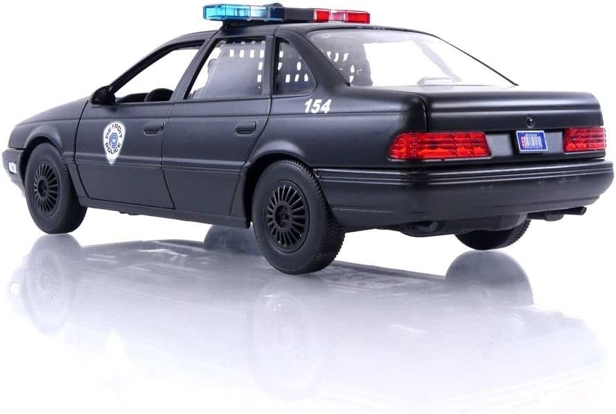 Robocop 35th Anniversary 1:24 OCP Ford Taurus Die-Cast Car & 2.75" Robocop Figure, Toys for Kids and Adults