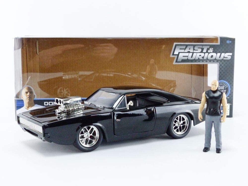 Jada 1:24 Diecast 1970 Dodge Charger (Street) with Dom Toretto Figure