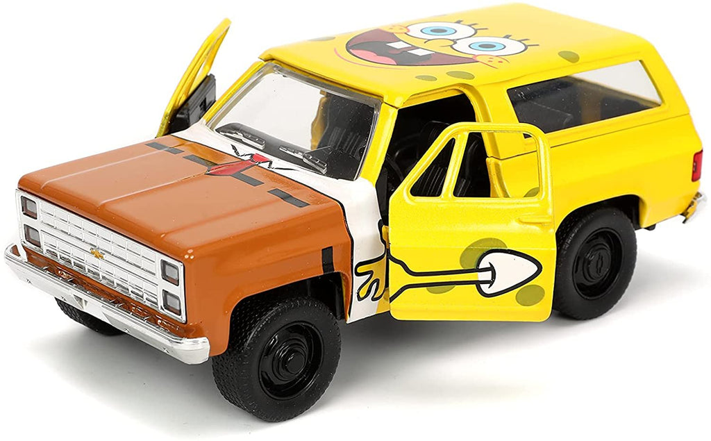 Jada Toys Spongebob Squarepants 1:32 1980 Chevy Blazer K5 Die-cast Car and 1.65" Spongebob Figure, Toys for Kids and Adults, 31798