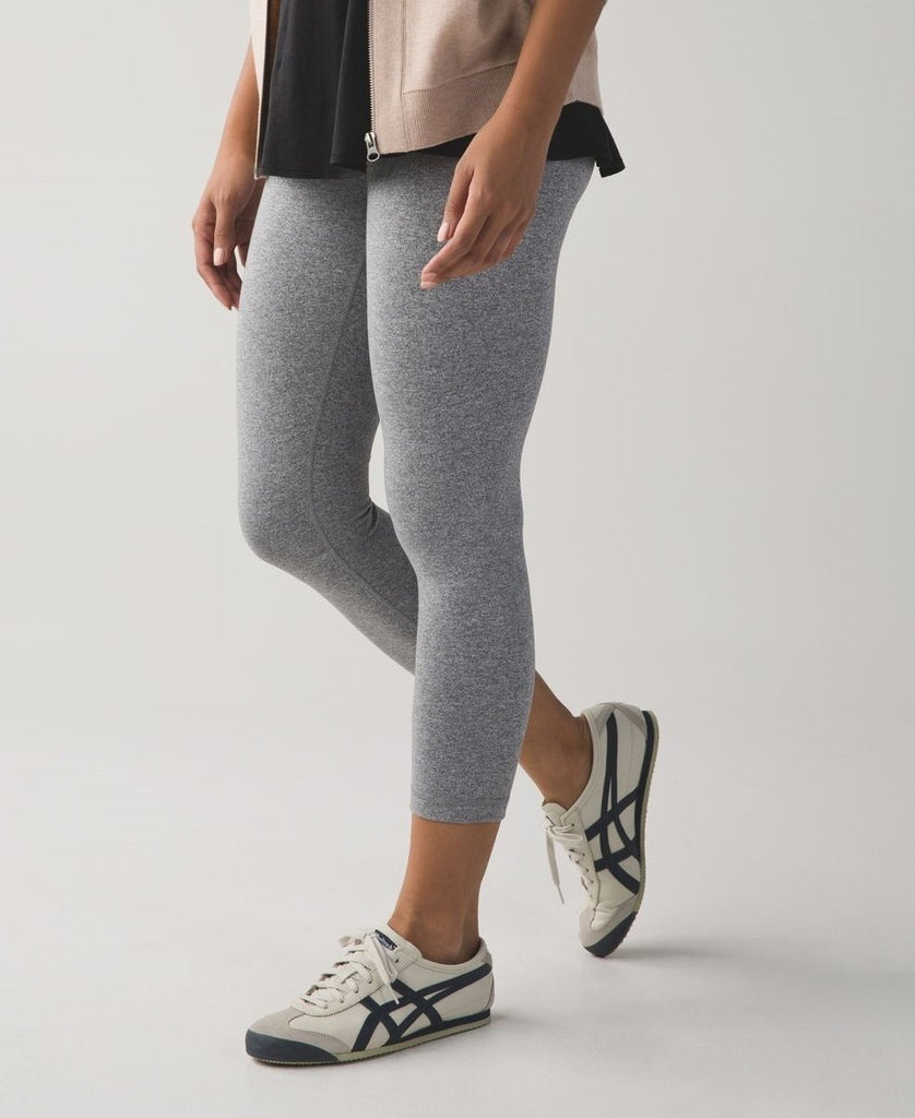 Lululemon Wunder Under Crop III Yoga Pants