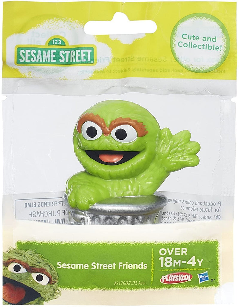 Sesame Street Oscar The Grouch Figure 2.5 Inches