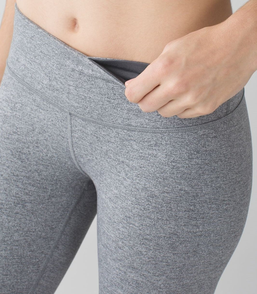 Lululemon Wunder Under Crop III Yoga Pants