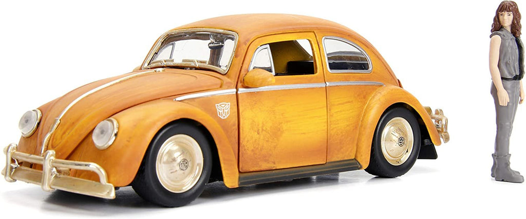 Jada Toys Transformers Bumblebee Volkswagen Beetle Die-cast Car, 1:24 Scale Vehicle & 2.75" Charlie Collectible Metal Figurine